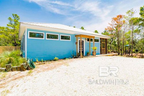 8948 Bluefish Dr, Gulf Shores, AL, 36542-8127 | Card Image