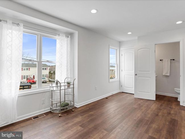 332 W 11 Th St, Townhouse with 3 bedrooms, 4 bathrooms and null parking in FRONT ROYAL VA | Image 8
