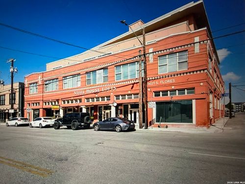 apt-216-1401 S Flores, San Antonio, TX, 78204 | Card Image