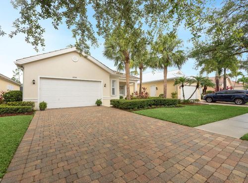 8616 Sw Cruden Bay Ct, Stuart, FL, 34997-4206 | Card Image