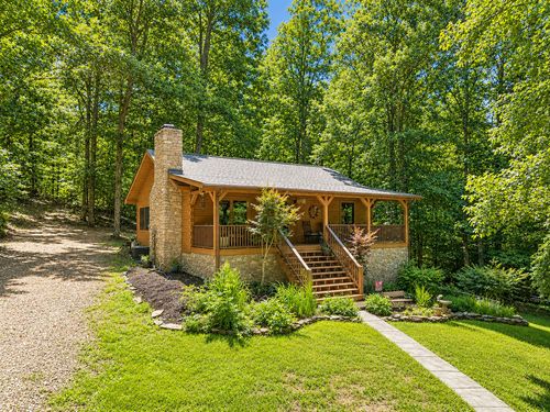 5833 Dewey Carr Rd, Bethpage, TN, 37022-8279 | Card Image