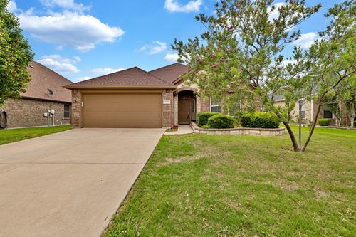 6027 Cedar Glen Dr, Grand Prairie, TX, 75052-0409 | Card Image