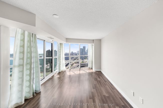 3501 - 19 Grand Trunk Cres, Condo with 1 bedrooms, 1 bathrooms and 1 parking in Toronto ON | Image 22