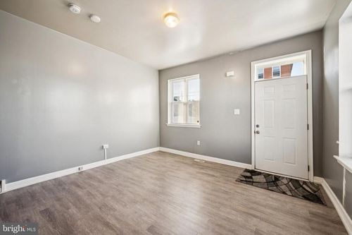 138 N King St, GLOUCESTER CITY, NJ, 08030-1420 | Card Image