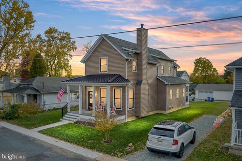 330 Cecil St, CHESAPEAKE CITY, MD, 21915-1025 | Card Image