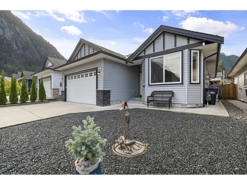 3-20118 Beacon Rd, Hope, BC, V0X1L2 | Card Image