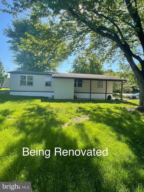 52 Walnut Dr, YORK HAVEN, PA, 17370-9588 | Card Image