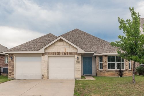 9208 Los Cabos Trl, Fort Worth, TX, 76177-7263 | Card Image