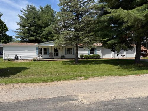 94 Market St, Carroll, OH, 43112-9582 | Card Image