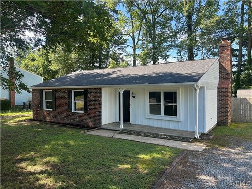 7131 Brook Way, Mechanicsville, VA, 23111-1907 | Card Image
