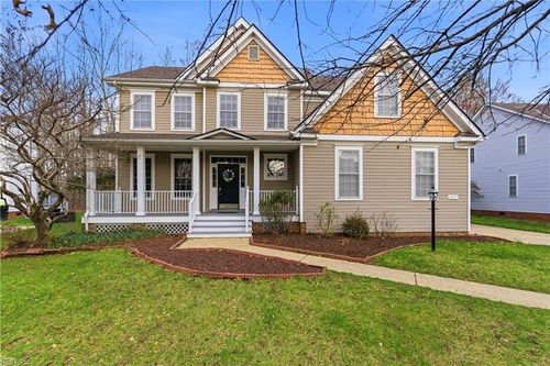 13177 Harbor Dr, Carrollton, VA, 23314-3337 | Card Image