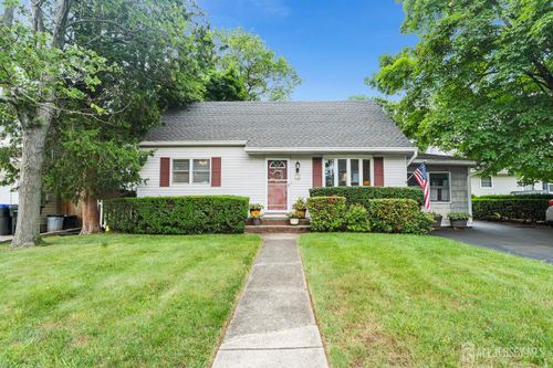 13 Quincy Rd, East Brunswick, NJ, 08816-3035 | Card Image