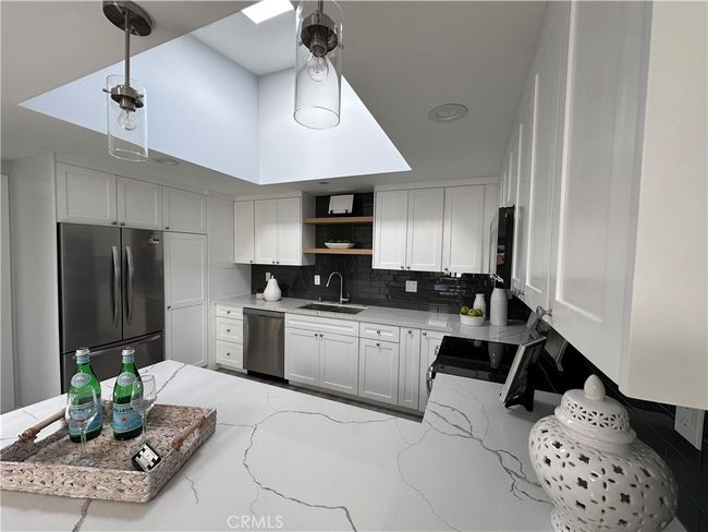 APT-201K - 13361 El Dorado Dr, Home with 2 bedrooms, 2 bathrooms and null parking in Seal Beach CA | Image 16