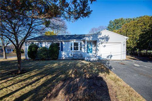 12 Bayberry Road, Woonsocket, RI, 02895 | Card Image