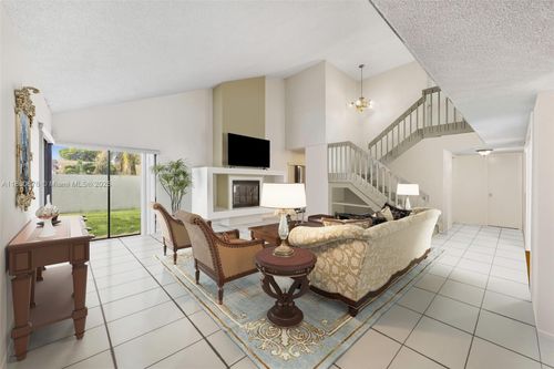 11822 Sw 108th Ter, Miami, FL, 33186-3968 | Card Image