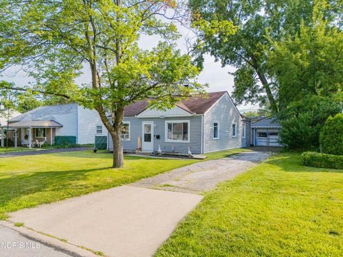 1034 Cady St, Maumee, OH, 43537-3126 | Card Image