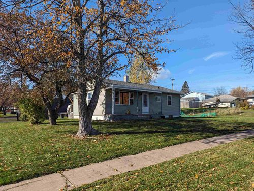 24 Green Ln, Silver Bay, MN, 55614-1210 | Card Image