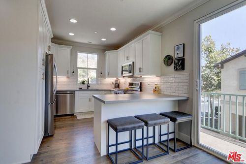 139 Via Aldea, Newbury Park, CA, 91320-7022 | Card Image