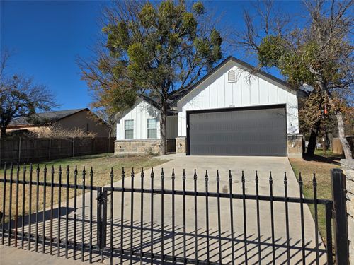 3704 Canyon Rd, Granbury, TX, 76049-5407 | Card Image