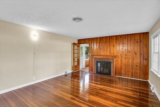 29 Dixie Acres Rd, House other with 2 bedrooms, 1 bathrooms and 2 parking in Danville IL | Image 5