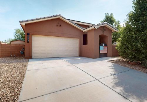 1736 Garden Way Sw, Albuquerque, NM, 87105-3248 | Card Image