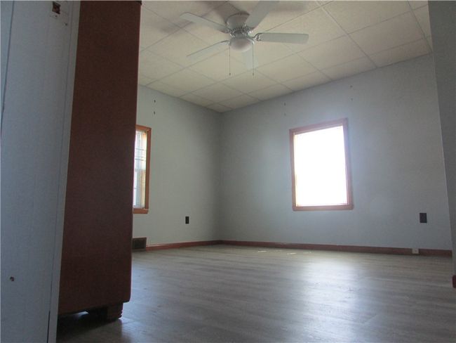 419 Chicora St, House other with 2 bedrooms, 2 bathrooms and 1 parking in East Mc Keesport PA | Image 14
