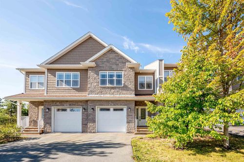 94 Larkview Terr, Bedford, NS, B4B0M4 | Card Image