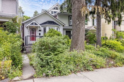 140 Wolfrey Ave, Toronto, ON, M4K1L3 | Card Image