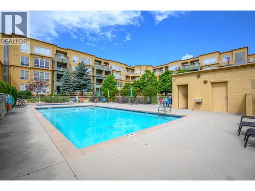 209-3550 Woodsdale Rd, Lake Country, BC, V4V2P5 | Card Image