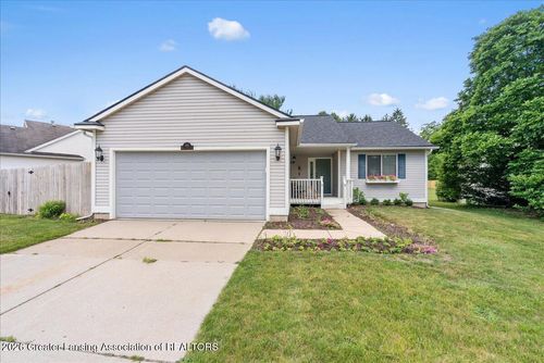 431 Winding River Dr, Williamston, MI, 48895-9013 | Card Image
