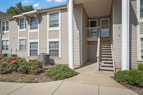 3-10 Sugarwood Ct, Saint Peters, MO, 63376-7456 | Card Image