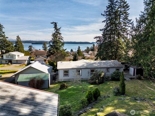 15330 Dewey Crest Ln, Anacortes, WA, 98221-8204 | Card Image