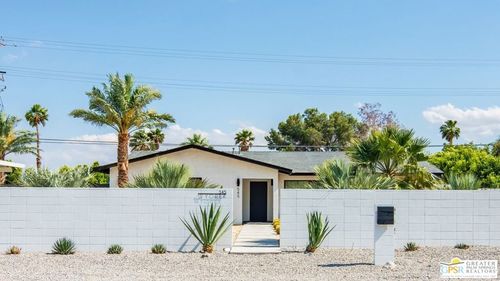545 W Yorba Rd, Palm Springs, CA, 92262 | Card Image
