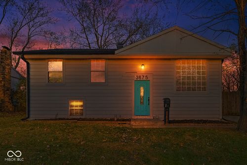 3675 Dubarry Rd, Indianapolis, IN, 46226-6047 | Card Image