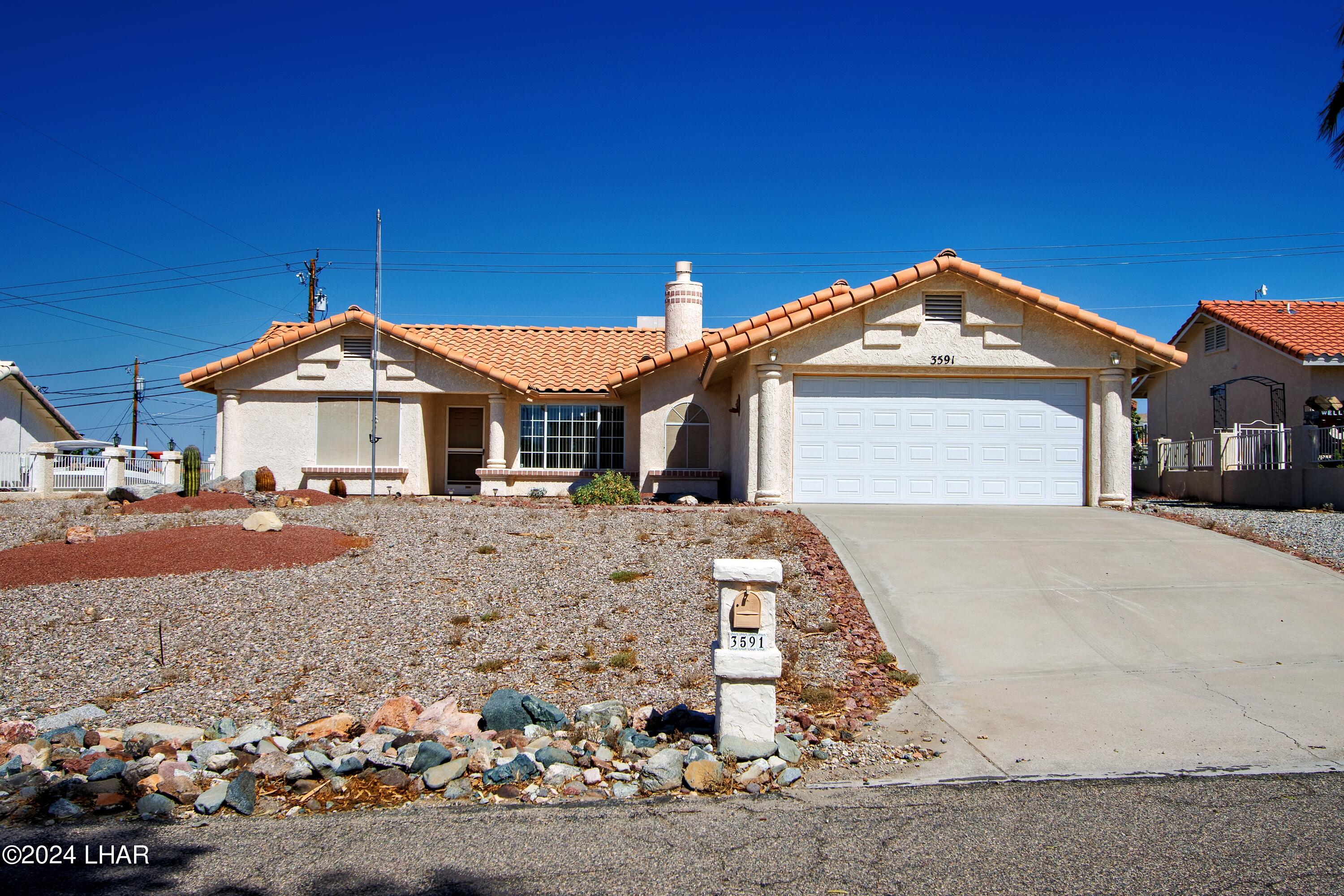 Fiesta Dr, Lake Havasu City, AZ 86404