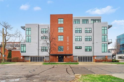 402-100 N Center St, Royal Oak, MI, 48067-4822 | Card Image