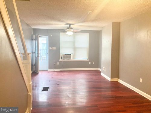 2624 Gerritt St, PHILADELPHIA, PA, 19146-4432 | Card Image