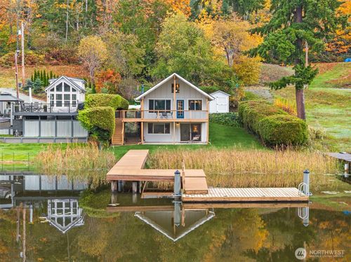 19110 Sulfur Springs Rd, Mount Vernon, WA, 98274-8112 | Card Image