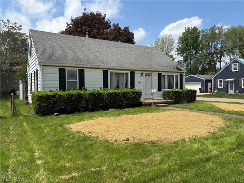 4217 Harrison Ave Nw, Canton, OH, 44709-1857 | Card Image