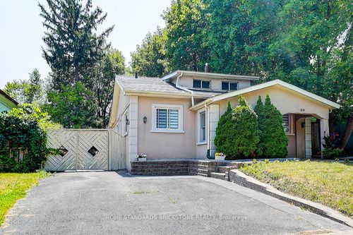 99 Harlandale Ave, North York, ON, M2N1P2 | Card Image