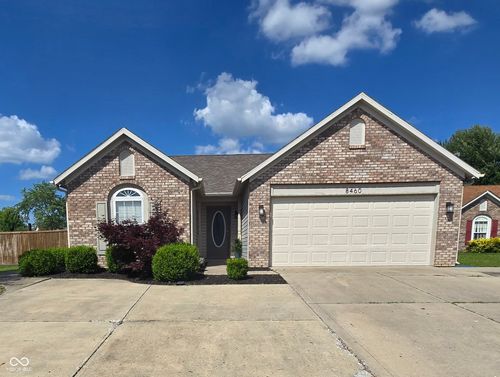 8460 Ferguson Cir, Avon, IN, 46123-6700 | Card Image