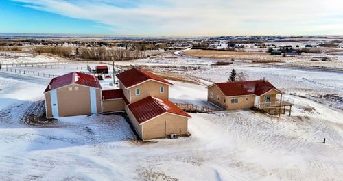 {{alt}} | Card Image