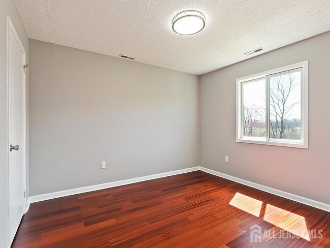 1010 Aspen Dr, Townhouse with 2 bedrooms, 2 bathrooms and null parking in Plainsboro NJ | Image 20