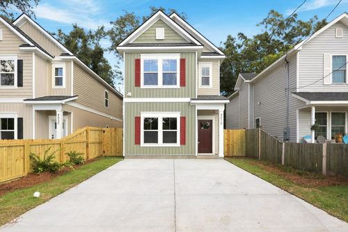 4826 Gaynor Ave, North Charleston, SC, 29405-4503 | Card Image