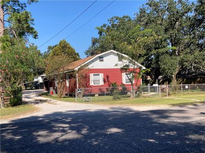 5300 August Avenue, House other with 3 bedrooms, 2 bathrooms and null parking in Marrero LA | Image 1