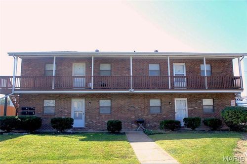 3-203 Howard Dr, O Fallon, IL, 62269-1546 | Card Image