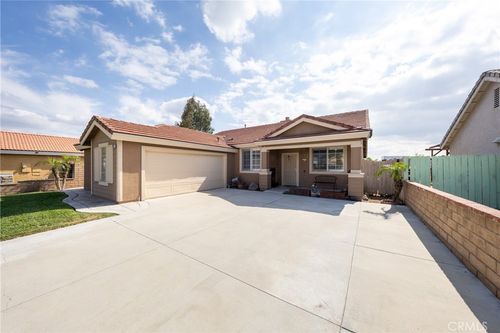 817 Riverwalk Dr, San Bernardino, CA, 92408-1839 | Card Image