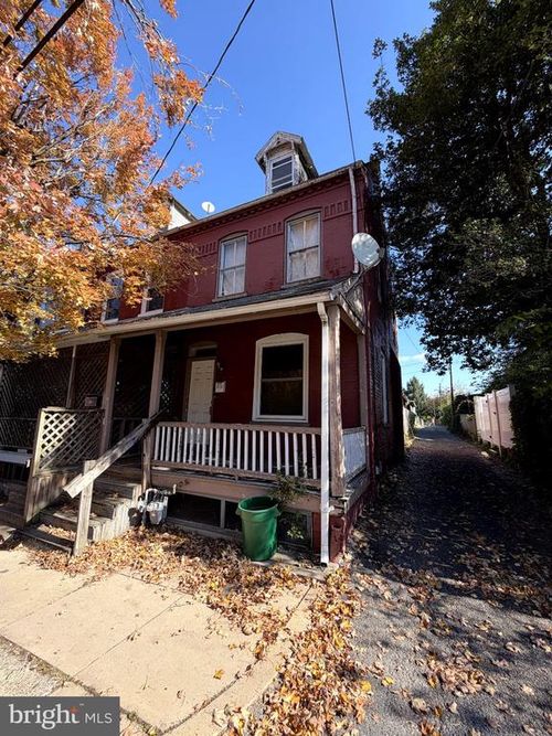 213 N Marshall St, LANCASTER, PA, 17602-3029 | Card Image