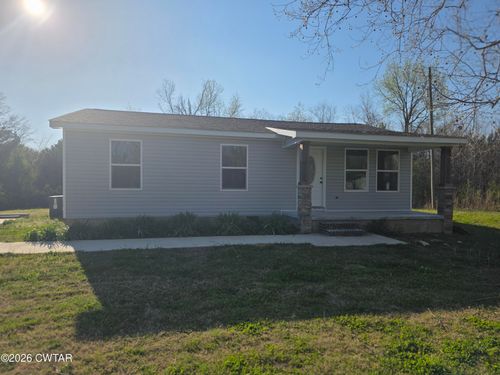 13761 Natchez Trace Rd, Lexington, TN, 38351-6614 | Card Image