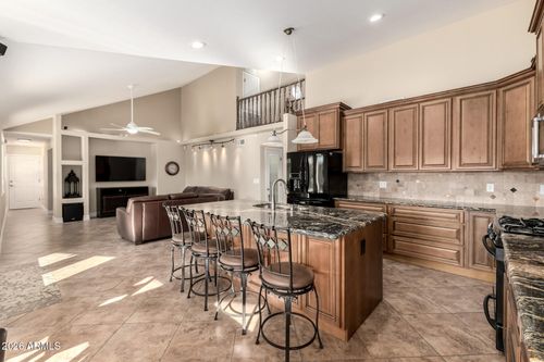 553 E Mesa Vista Lane, Mesa, AZ, 85203 | Card Image